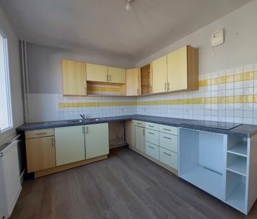 Location Appartement 3 pièces 66m² CANTELEU 76380 - Photo 2