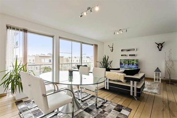 Appartement te huur - Photo 1