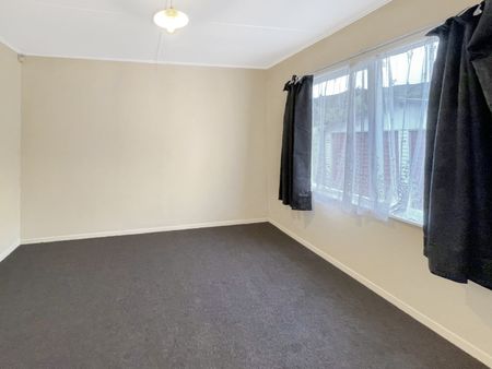 VILLAGE RETREAT! - Photo 4