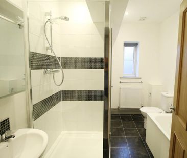 2 bedroom apartment to rent - Photo 6