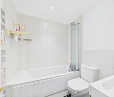 Oakfield Close, Amersham, Buckinghamshire,HP6 - Photo 4