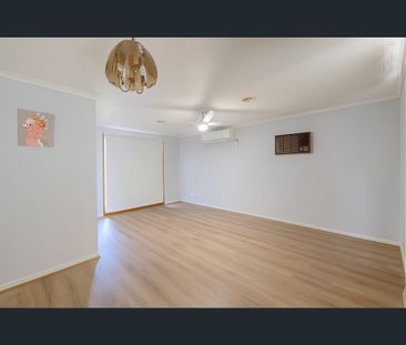 1/13 Glenbourne Road, Cranbourne, Vic 3977 - Photo 4