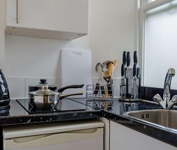 Studio to rent - Photo 5