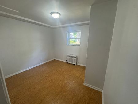 For Lease - 55A Long Branch Avenue Unit# 101, Toronto, Ontario - Photo 4
