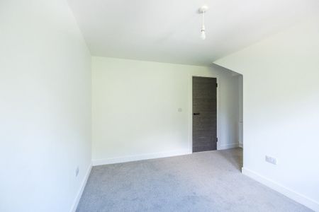 Queen Mary Avenue, Flat 17, Glasgow, Queens Park, G42 8DT - Photo 4