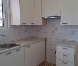 Διαμέρισμα για ενοικίαση - Καλύβια Θορικού, - Photo 1