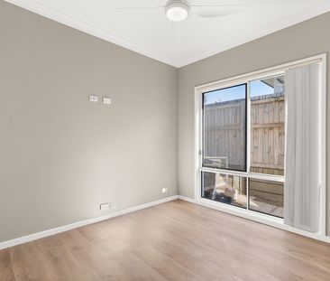 38 Couples Street, North Lakes QLD 4509 - House For Rent | Domain - Photo 2