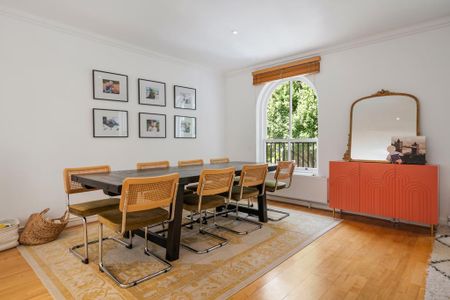 4 bedroom townhouse to rent - Photo 4