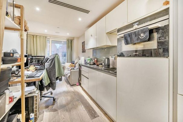 1 bedroom flat to rent - Photo 1