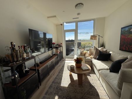 For Lease - 335 Wheat Boom Drive Unit# 102, Oakville, Ontario - Photo 2