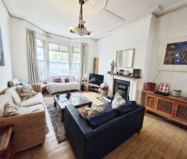 Elms Crescent, London, SW4 8QE - Photo 4
