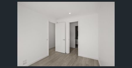 Modern Family Comfort in a Peaceful Avondale Heights Pocket! - Photo 2