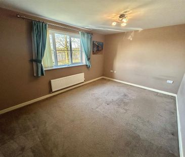 Wessex Drive, Giltbrook, NOTTINGHAM - Photo 4
