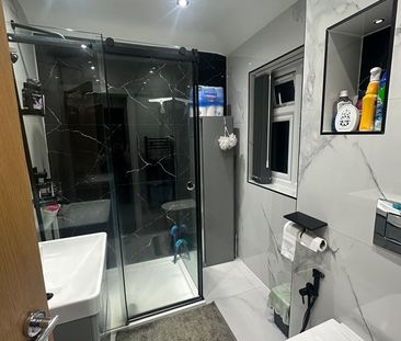 3 Bed Semi-Detached House, Welbeck Road, HA2 - Photo 2