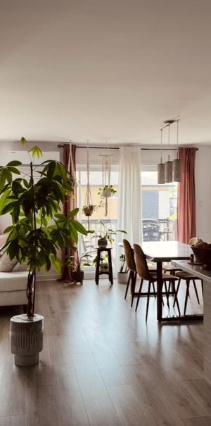 Logement 4 1/2 + bureau - Janvier 2026 - Photo 1