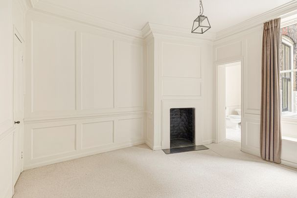 Beautiful apartment in exclusive serviced residence in central London - Photo 1