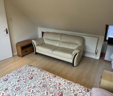 Studio to rent - Photo 4