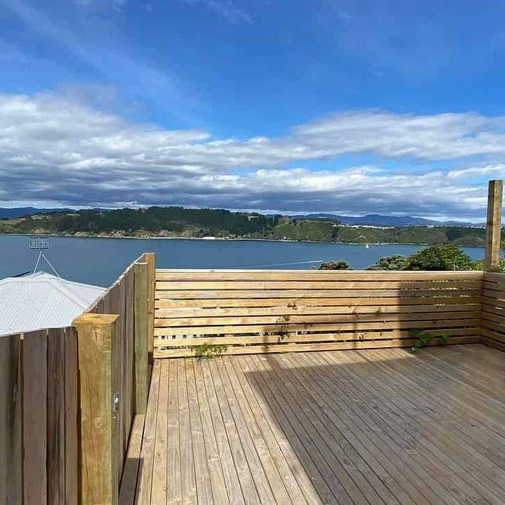 Sunny, Sea Views Close to the city - Photo 1