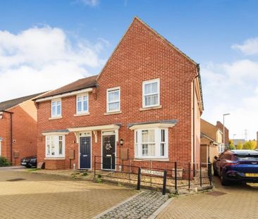 3 bedroom semi-detached house to rent - Photo 6