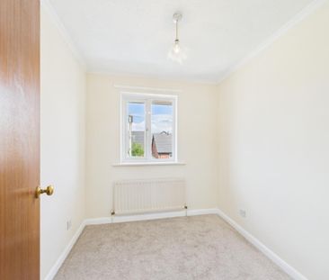 3 bedroom semi-detached house to rent - Photo 6