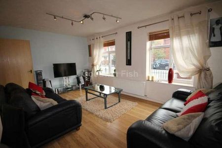 Chorlton Road, Hulme, M15 - Photo 2