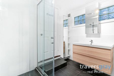 4/33 Brighton Street, Petersham NSW 2049 - Apartment For Rent | Domain - Photo 5