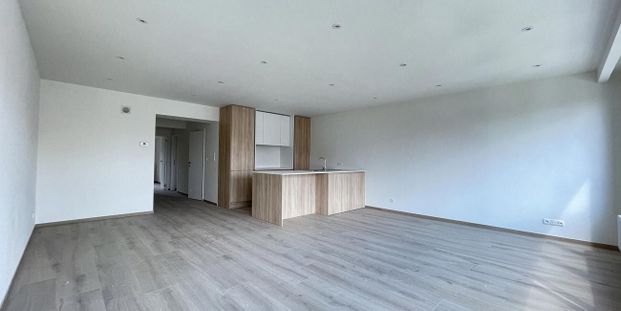 Appartement te huur in Sint-Pieters-Woluwe voor € 1.900 met 2 slaapkamers - Photo 1