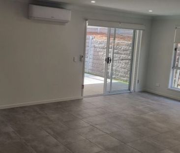 Modern Four-Bedroom Home in Holmview - Photo 1