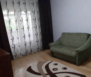 Apartament cu 3 camere in Dacia - Fotografie 1