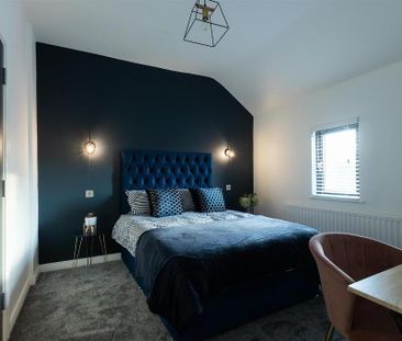Room 2, 79 Upper Newtownards Road, Belfast, BT4 3HU - Photo 1