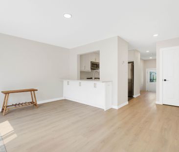 For Lease - 822 Coral Springs Lane, Midland, Ontario - Photo 1