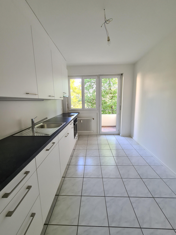 Helle und grosszügige 2-Zimmerwohnung nähe Neuweilerplatz - Photo 5