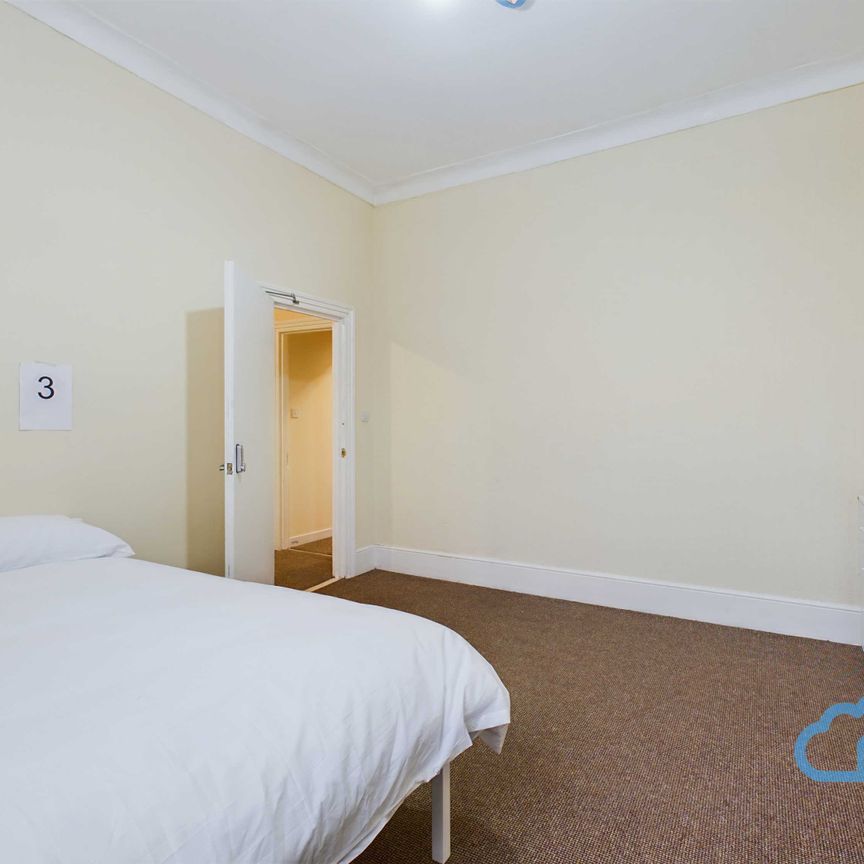 RM3 Woodrange Road | Forest Gate | London | E7 0EW - Photo 1