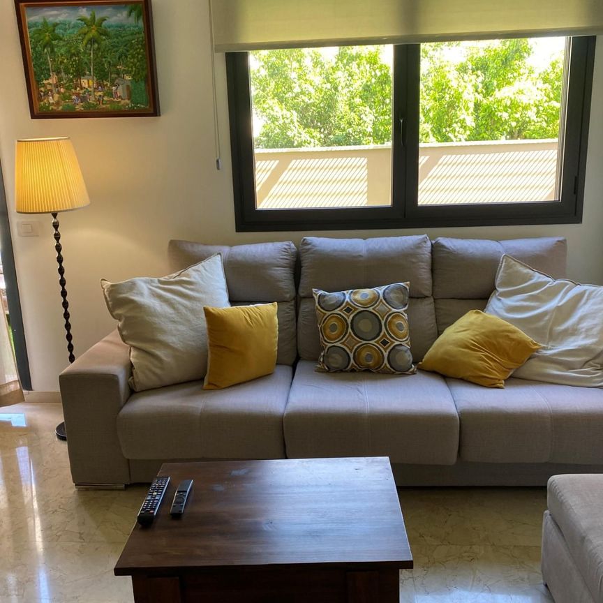 Piso de alquiler en Los Llanos - El Cabo - Photo 1