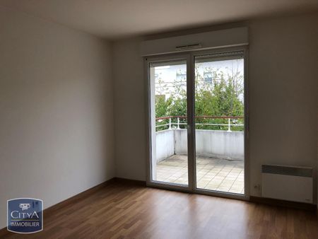 Location Appartement 3 pièces 72m² ST AVERTIN 37550 - Photo 2