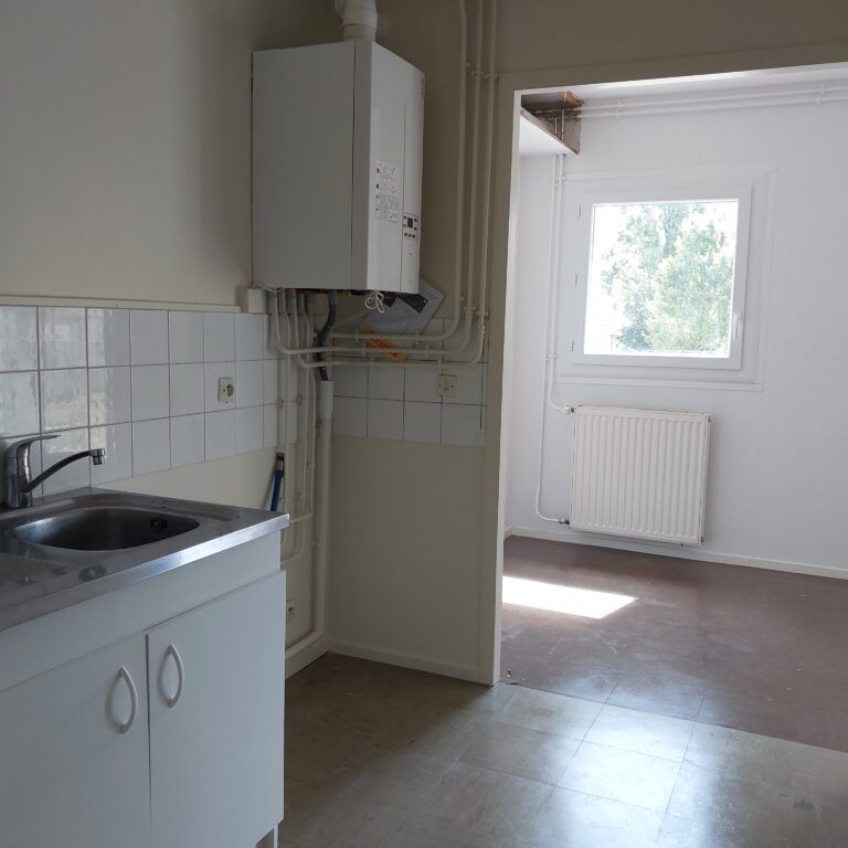 LOCATION APPARTEMENT T1BIS, POITIERS, Beaulieu - Photo 1