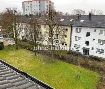Schöne Dachgeschosswohnung in Gelsenkirchen-Resse - Photo 4