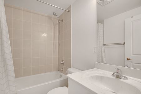 For Lease - 380 Wallace Avenue Unit# 402, Toronto, Ontario - Photo 2
