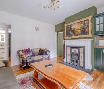 4 bedroom flat to rent - Photo 3