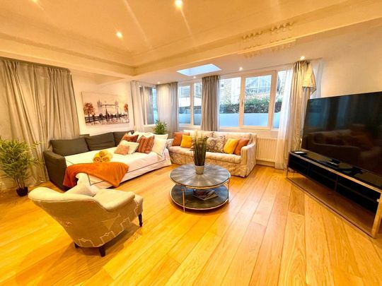 2 Bed Flat, Walton Street, SW3 - Photo 1