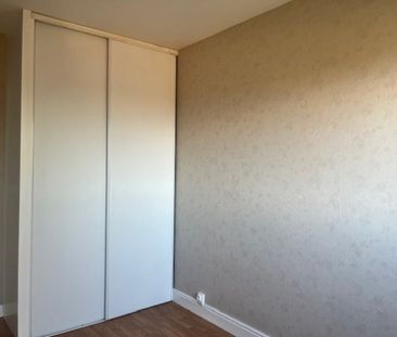 Location Appartement 3 pièces 63 m² La Châtre - Photo 4