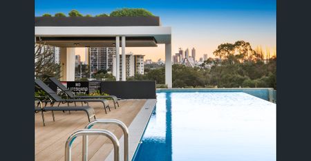 Stunning Studio At Parallel Riverside - Photo 5