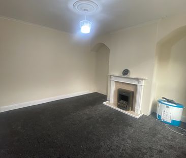 2 Bed Terraced House, Dobson Grove, LS11 - Photo 5