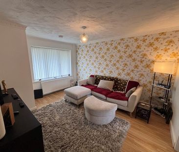 2 bedroom bungalow to rent - Photo 2