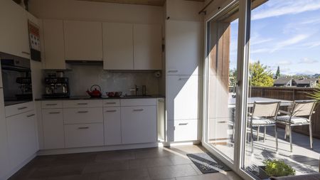 APPARTEMENT 21/2 PIÈCES À SARNEN (OW), MEUBLÉ, TEMPORAIRE - Photo 3