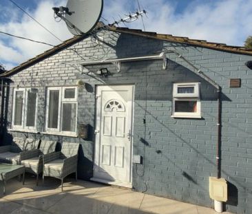 Hazelwood Road, Bedford, MK42 - Photo 5