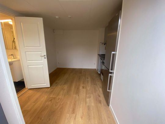 Bälingevägen, Bandhagen - Photo 1