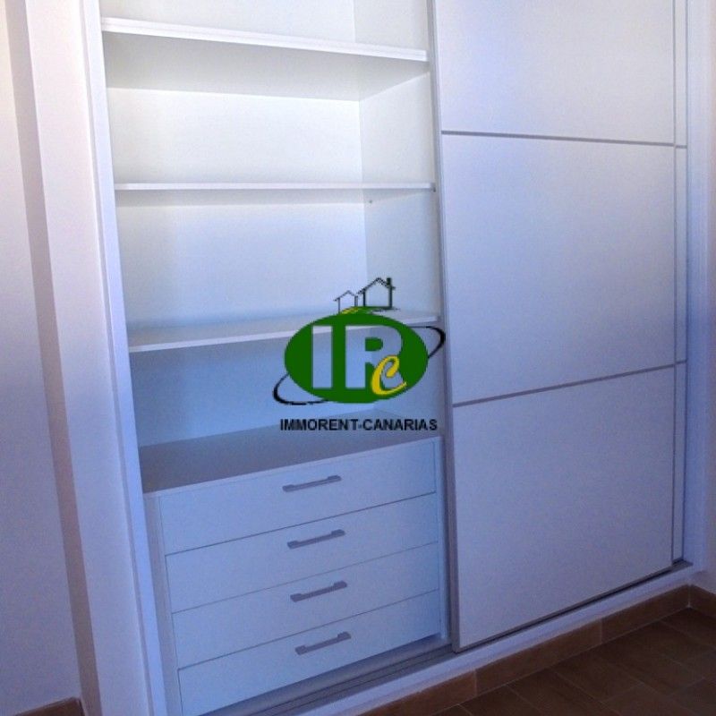 Penthouse apartment above the roofs of Tablero, with 2 bedrooms and 1 bathroom, large new kitchen - Photo 1