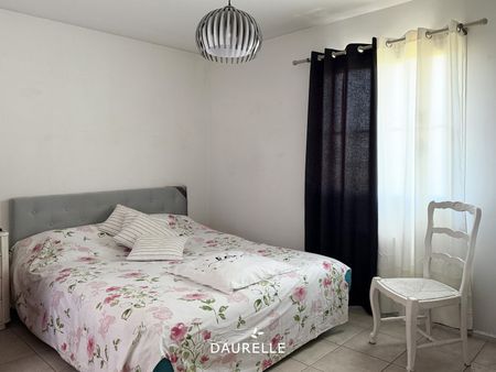 Location Appartement 2 pièces 41m² CHATEAURENARD 13160 - Photo 3