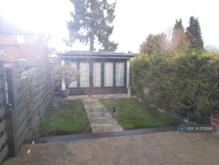 1 bedroom maisonette to rent - Photo 5